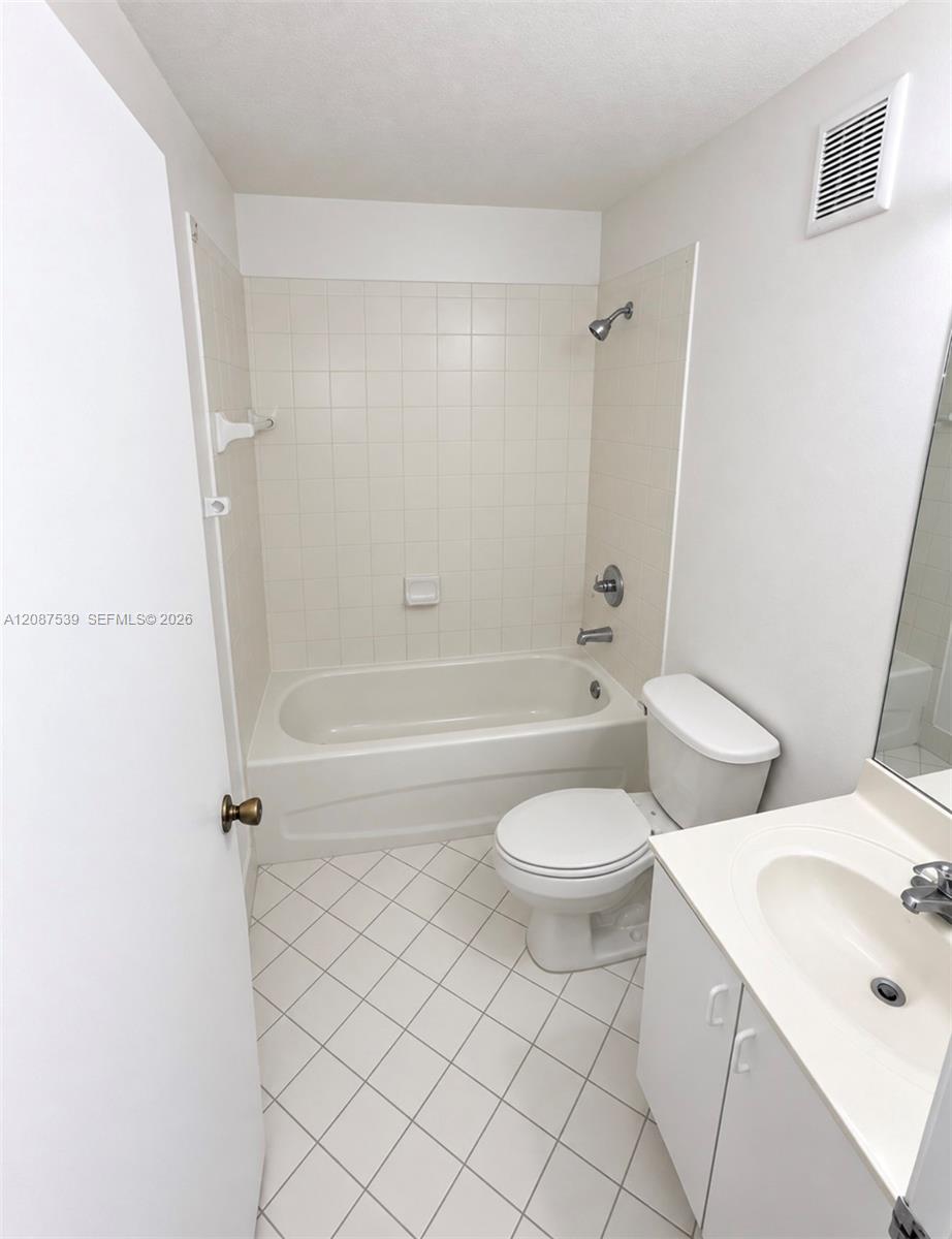 1250 SE 28th Court