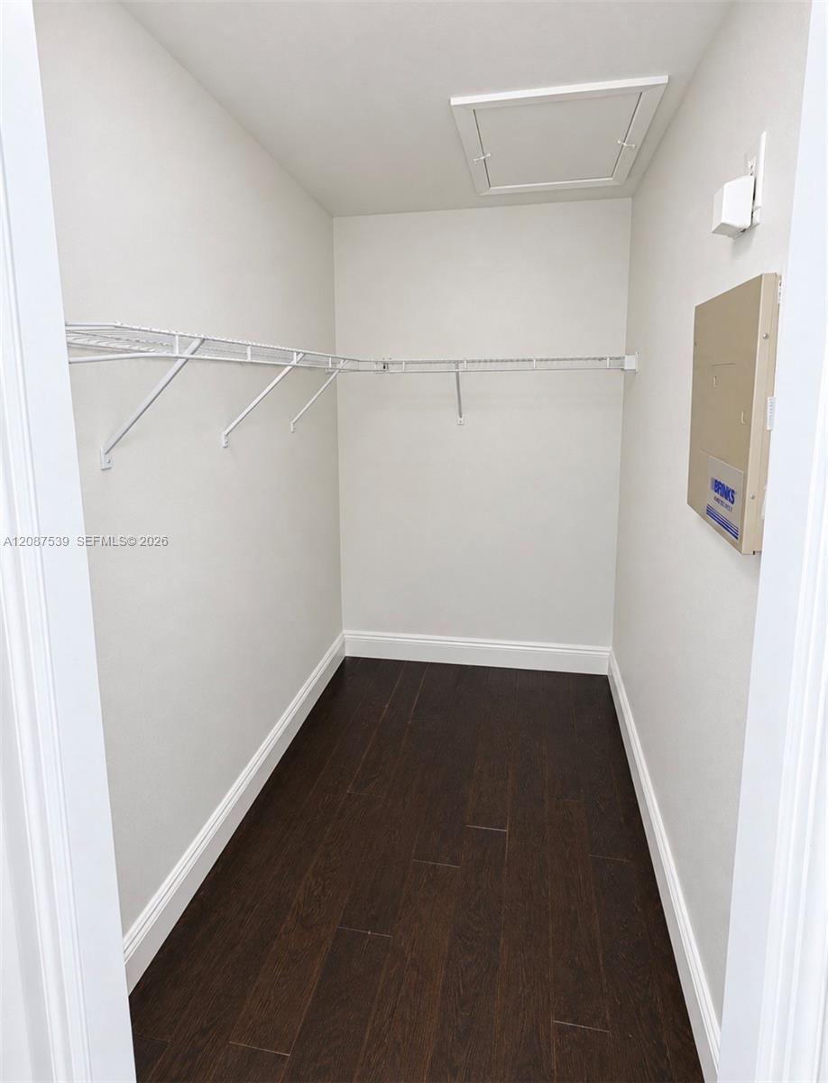 1250 SE 28th Court