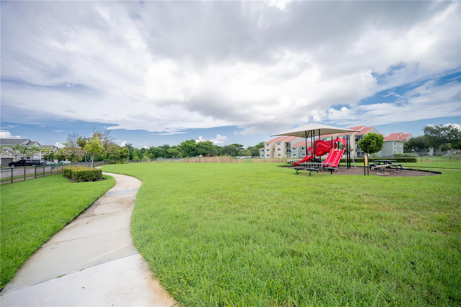 20828 NW 9 Path