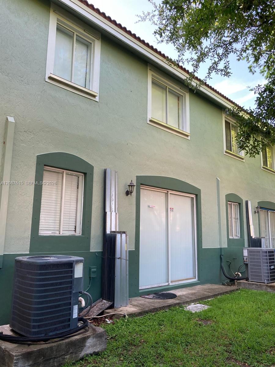 2430 SE 14th Avenue