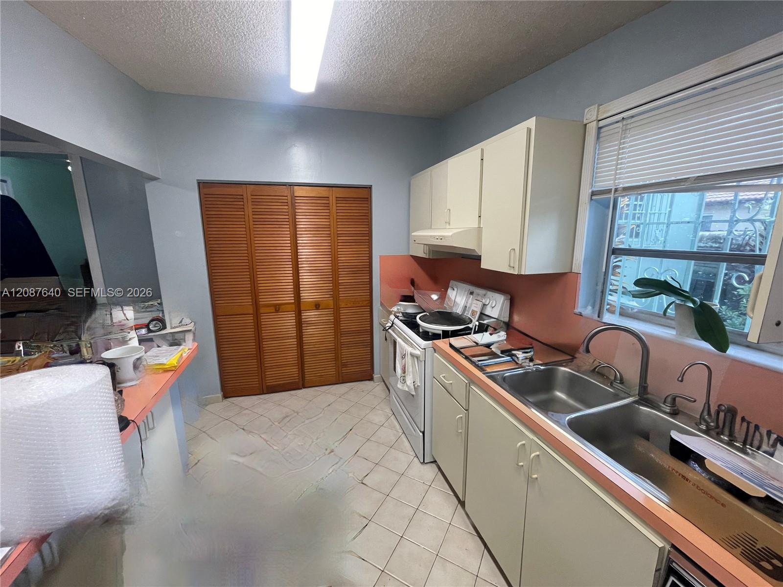 3430 SW 89th Avenue
