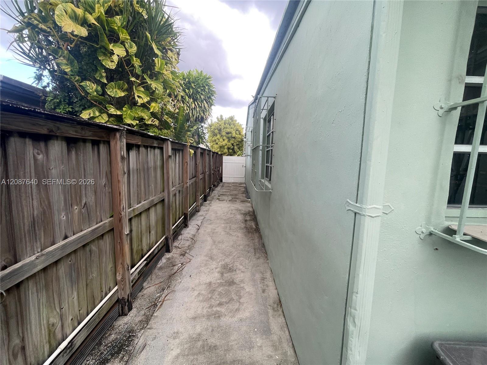 3430 SW 89th Avenue