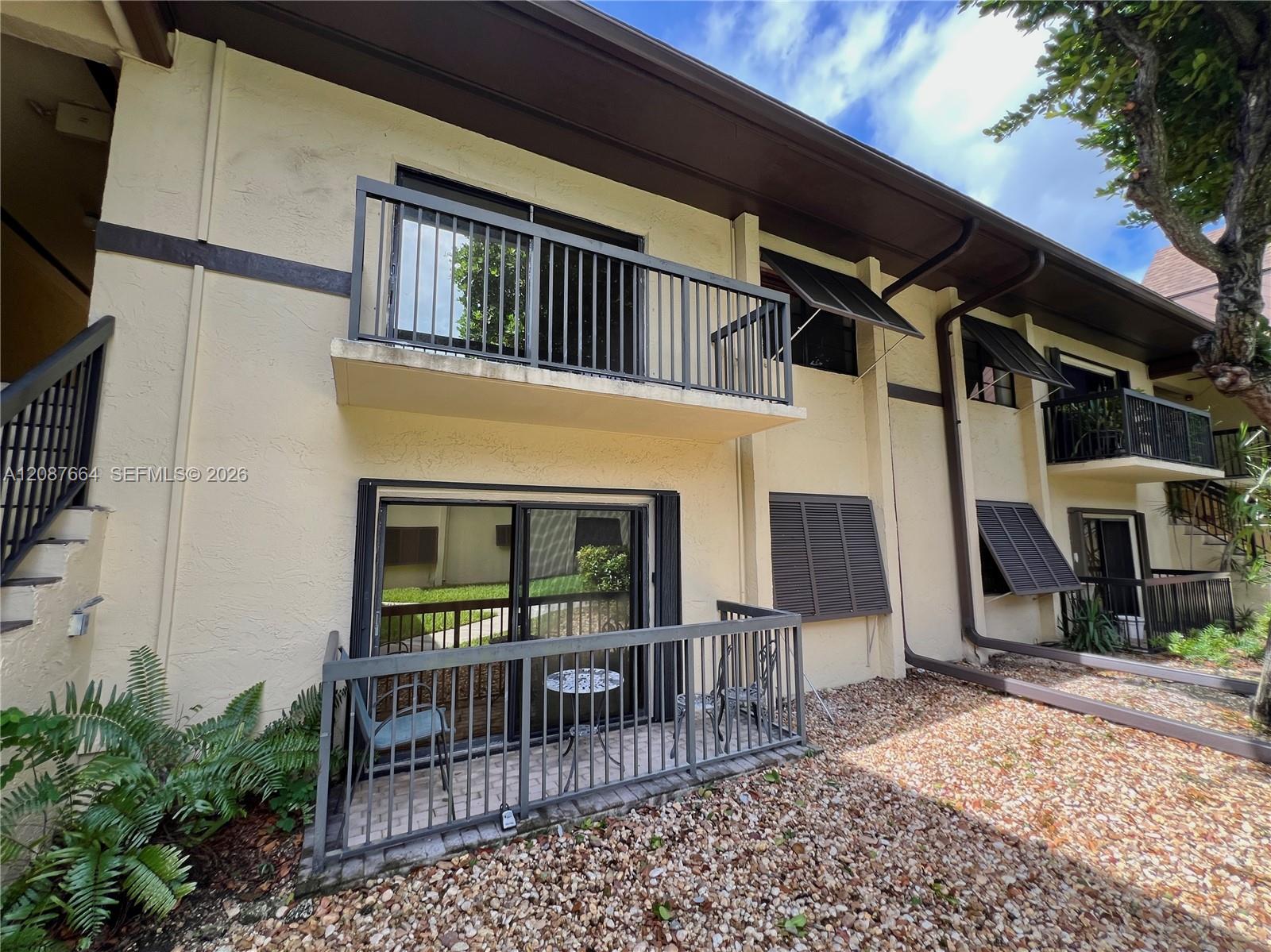7905 SW 86th Street