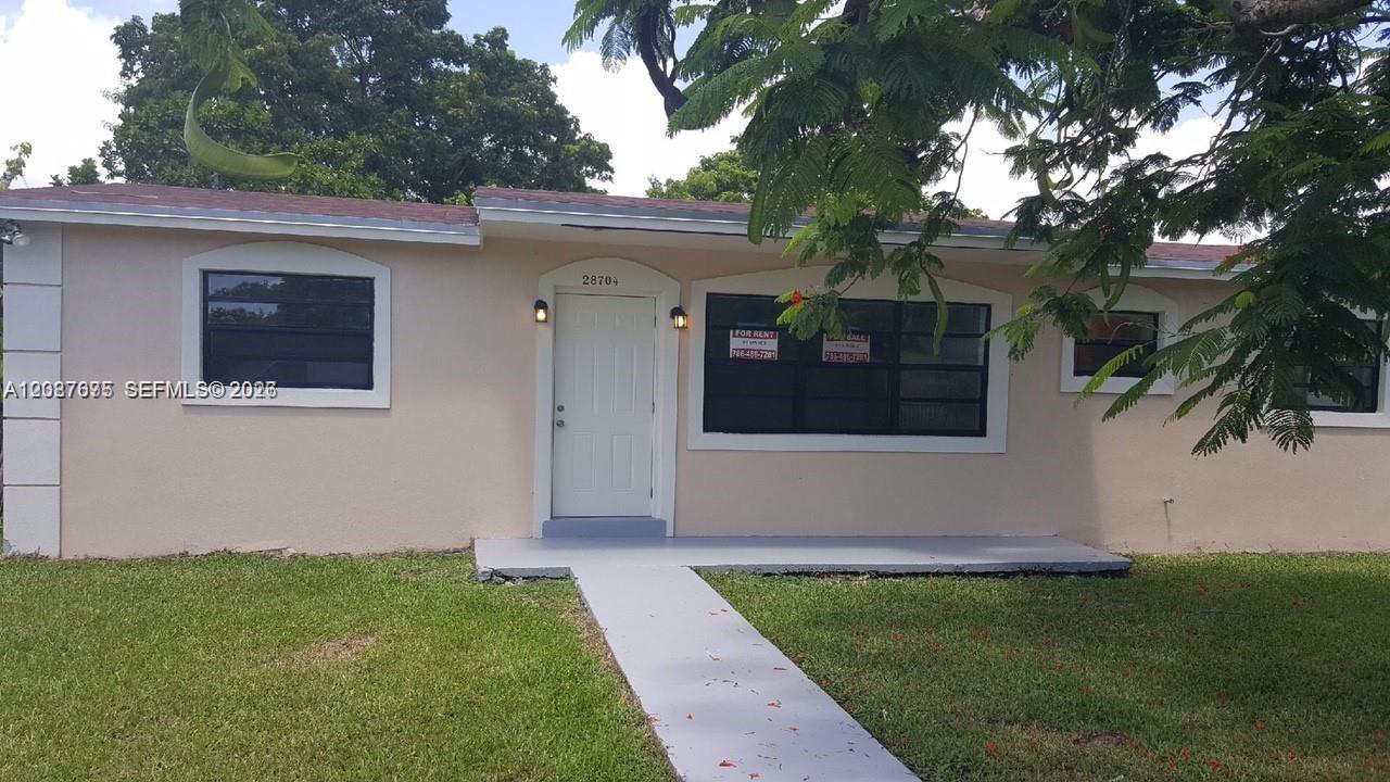 28704 SW 147th Place