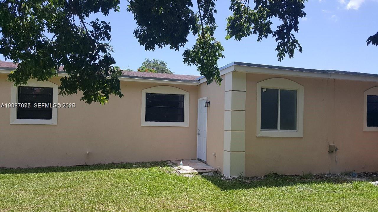 28704 SW 147th Place