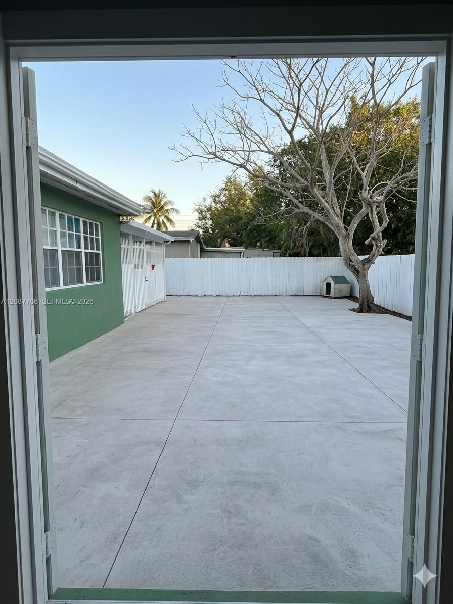 510 NE 161st Street