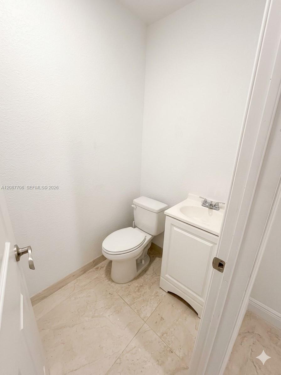 510 NE 161st Street