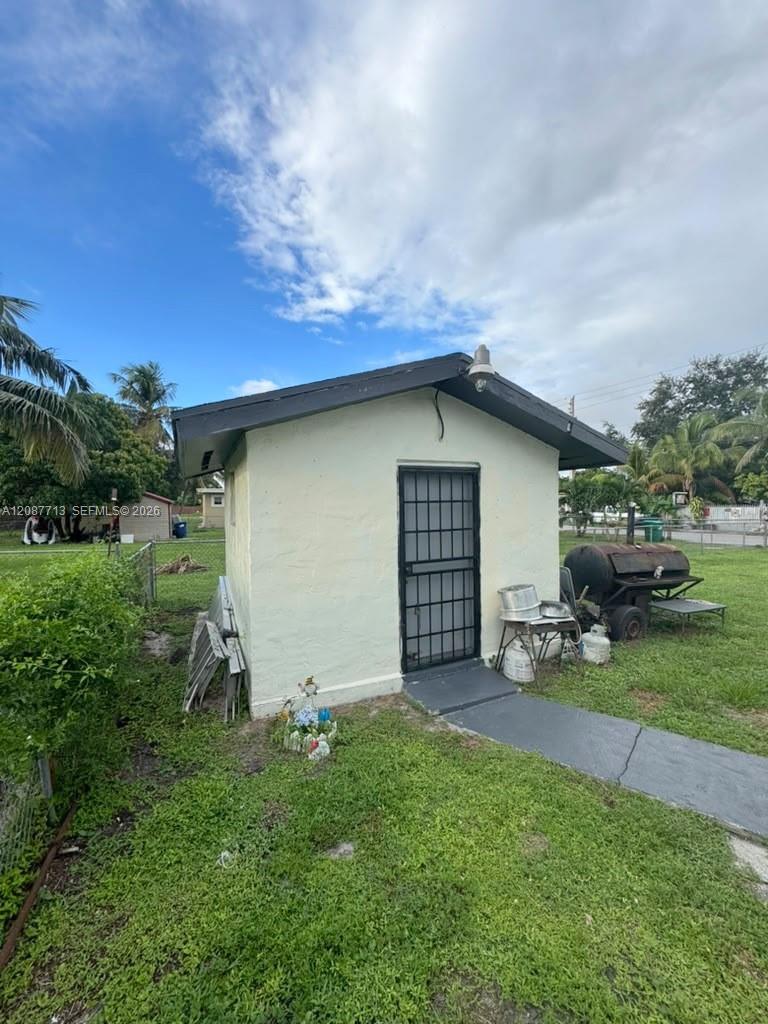 2101 NW 87th Street