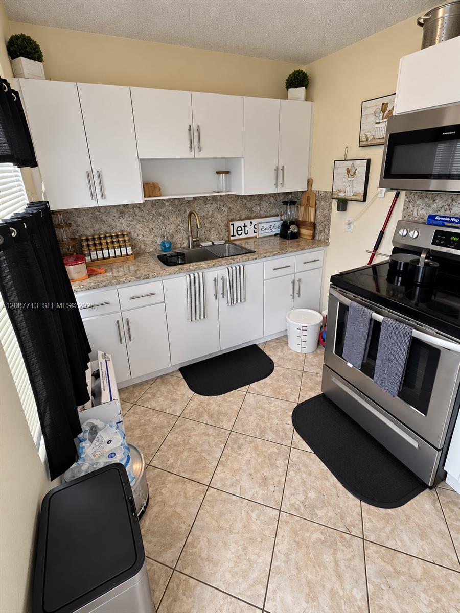 2101 NW 87th Street
