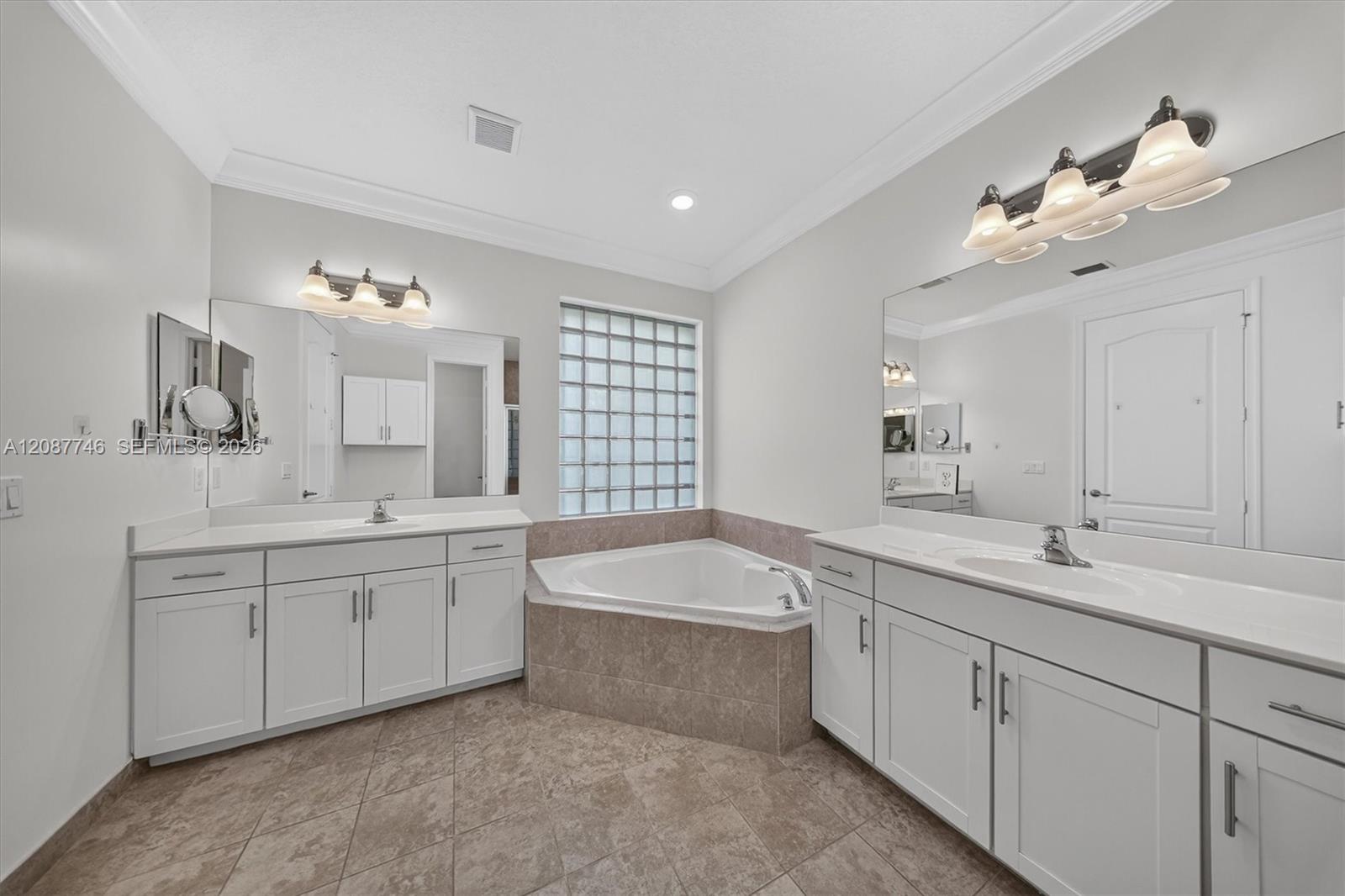 9062 Gulf Cove Drive