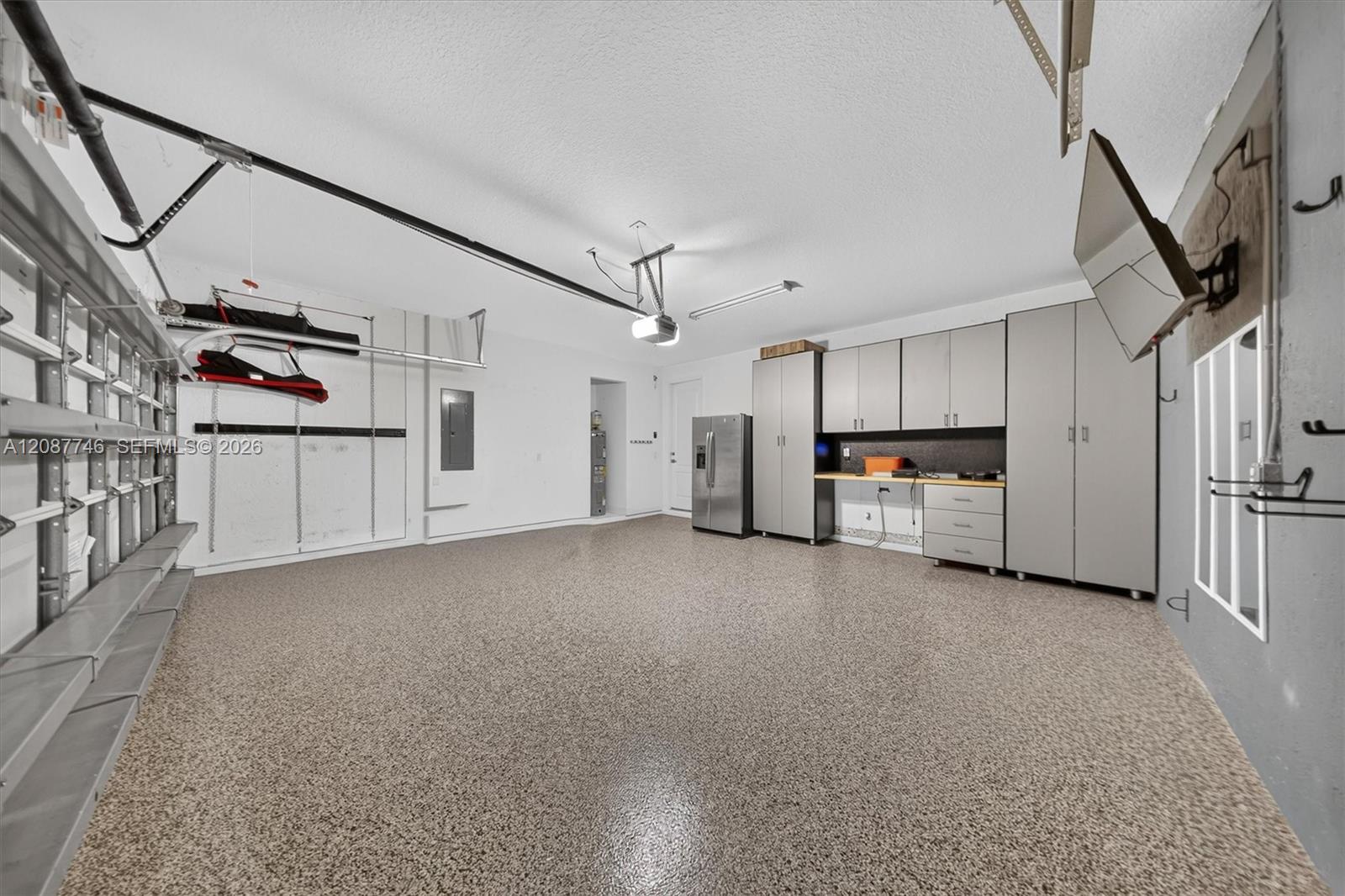 9062 Gulf Cove Drive