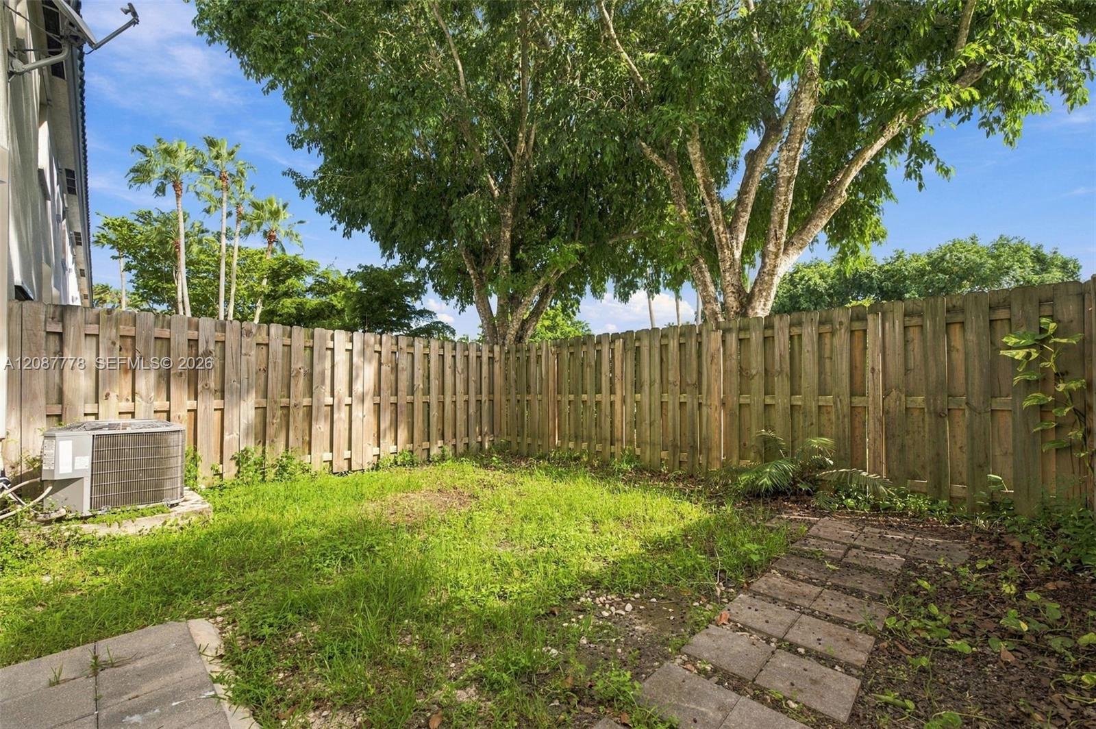 2708 SE 15th Court