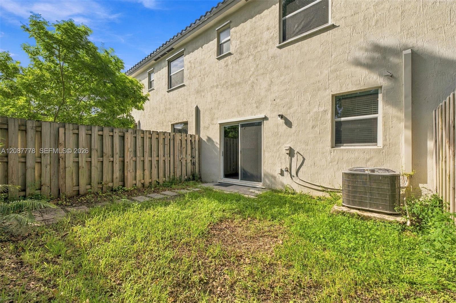 2708 SE 15th Court