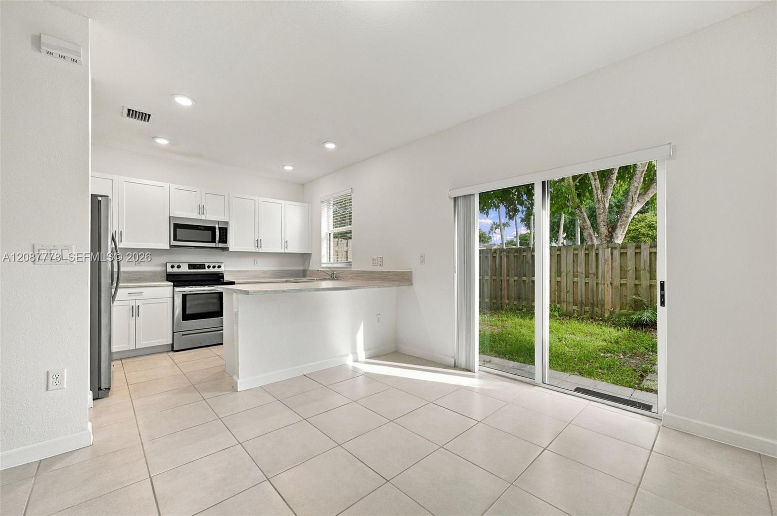 2708 SE 15th Court