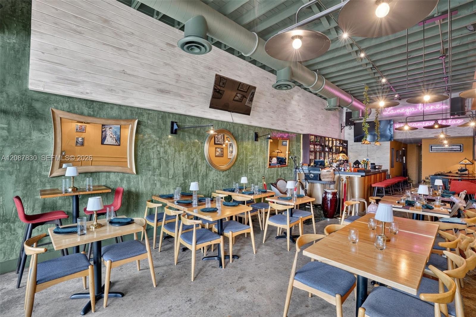 Restaurant Opportunity Restaurant Opportunity In The Heart Of Little Hava
