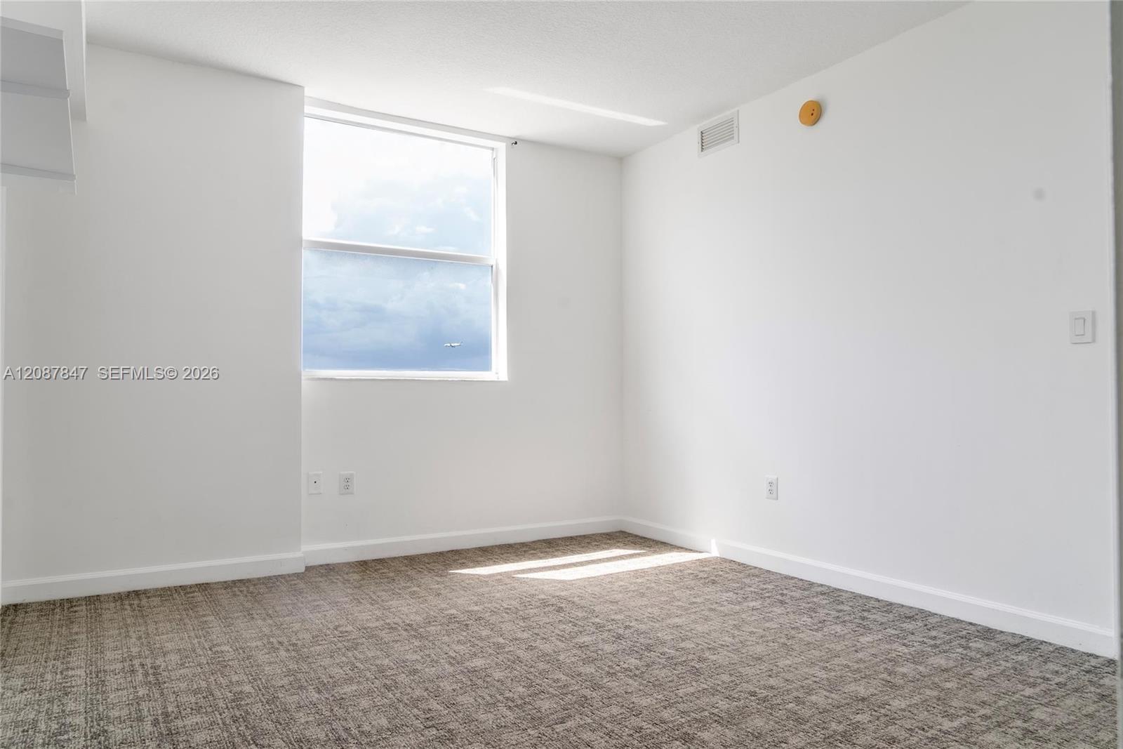 1 Glen Royal Parkway