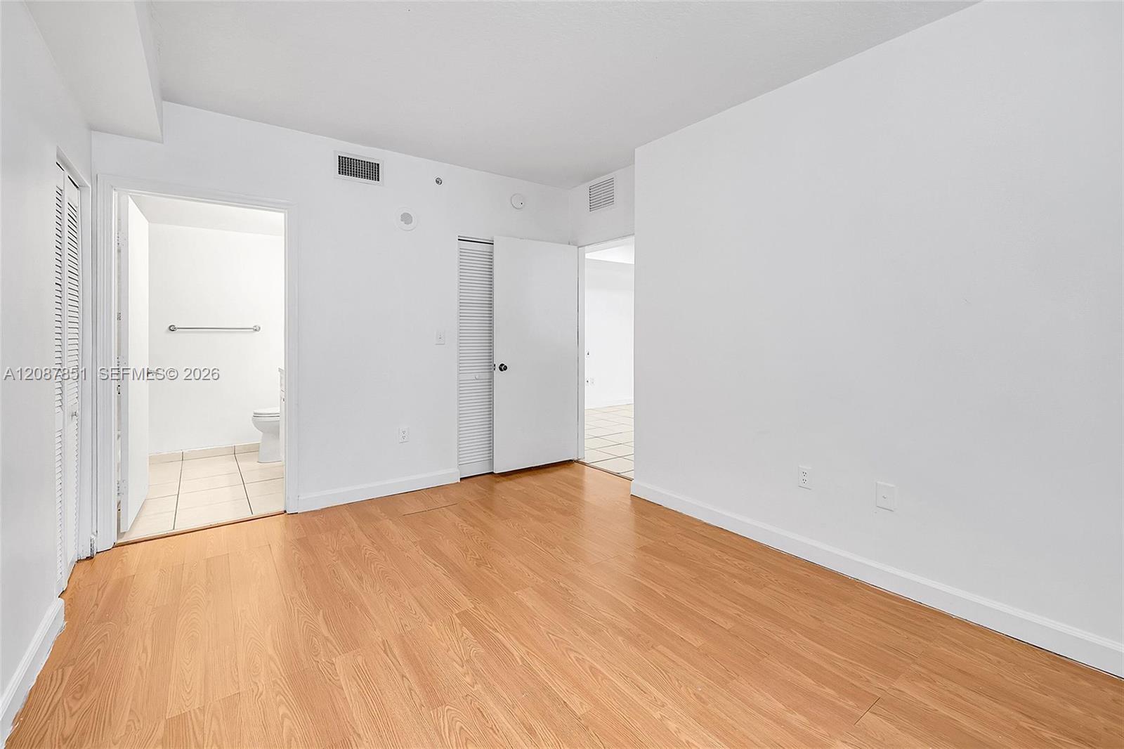 1 Glen Royal Parkway