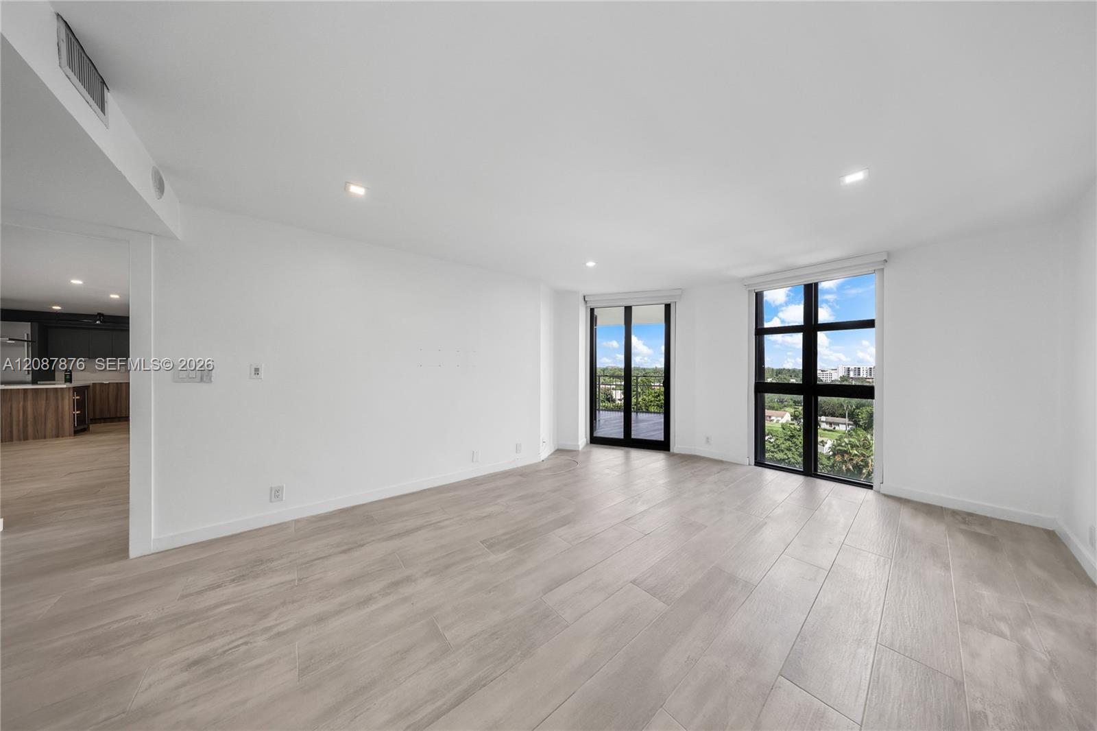 1000 Quayside Terrace