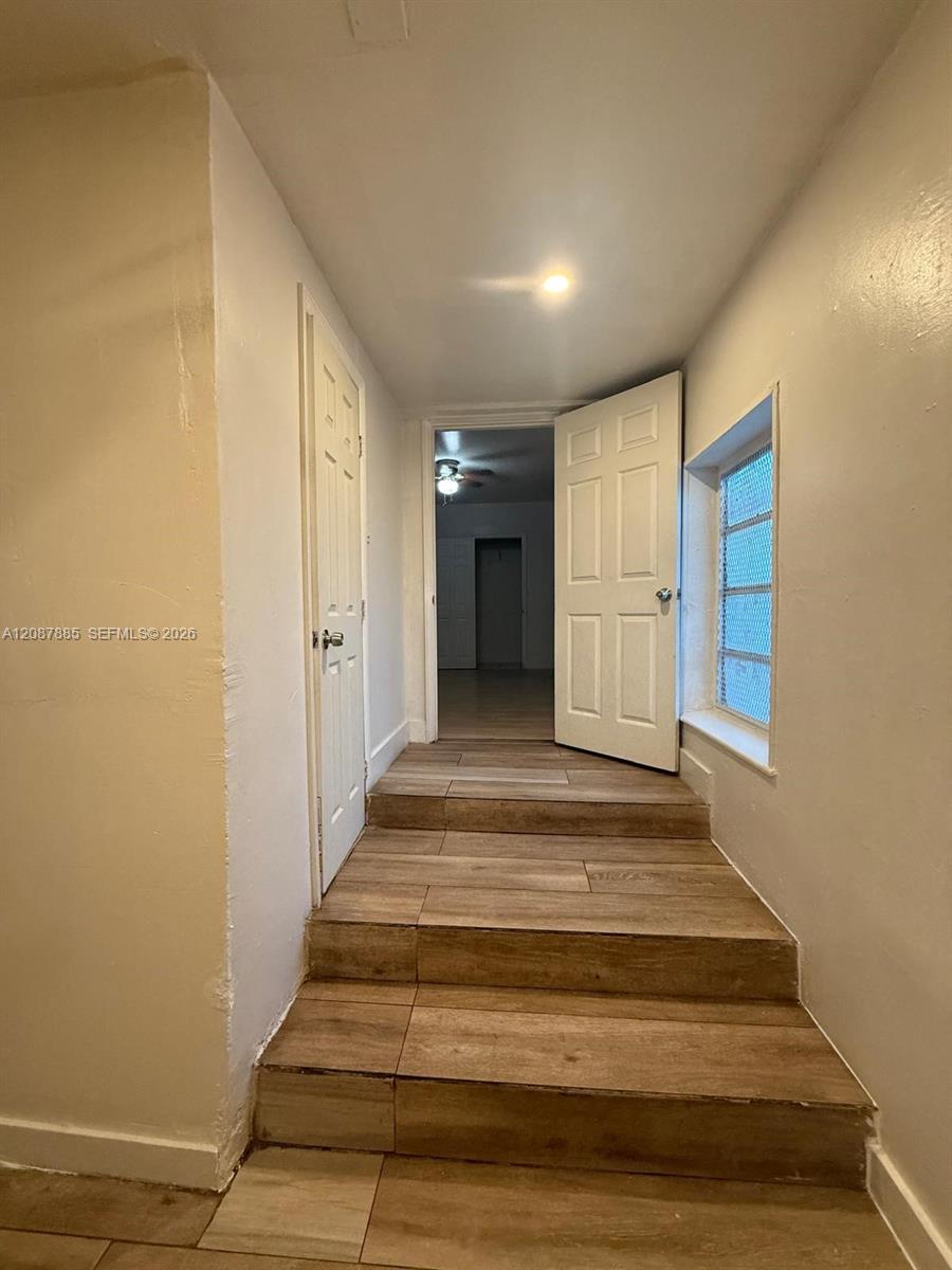 2484 SW 10th Street