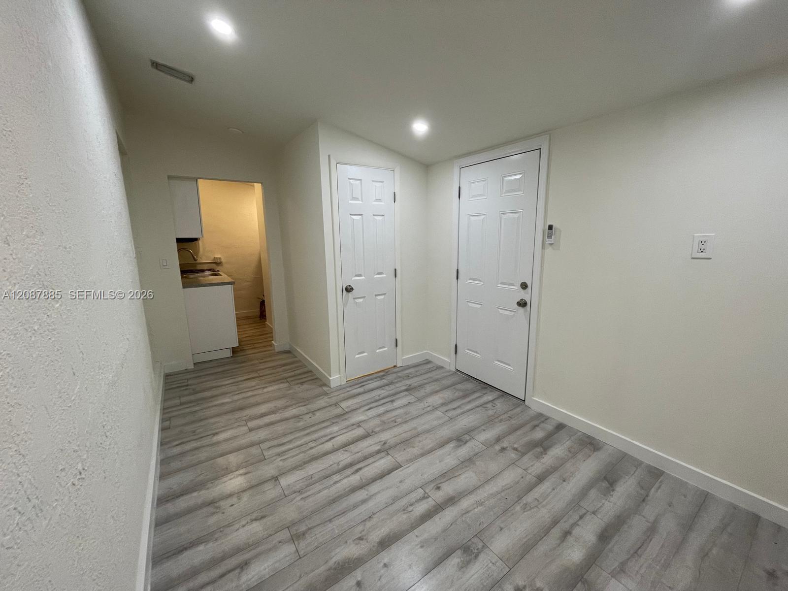 2484 SW 10th Street