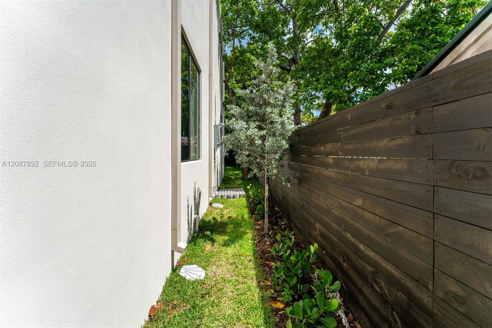 1917 NW 17th Street