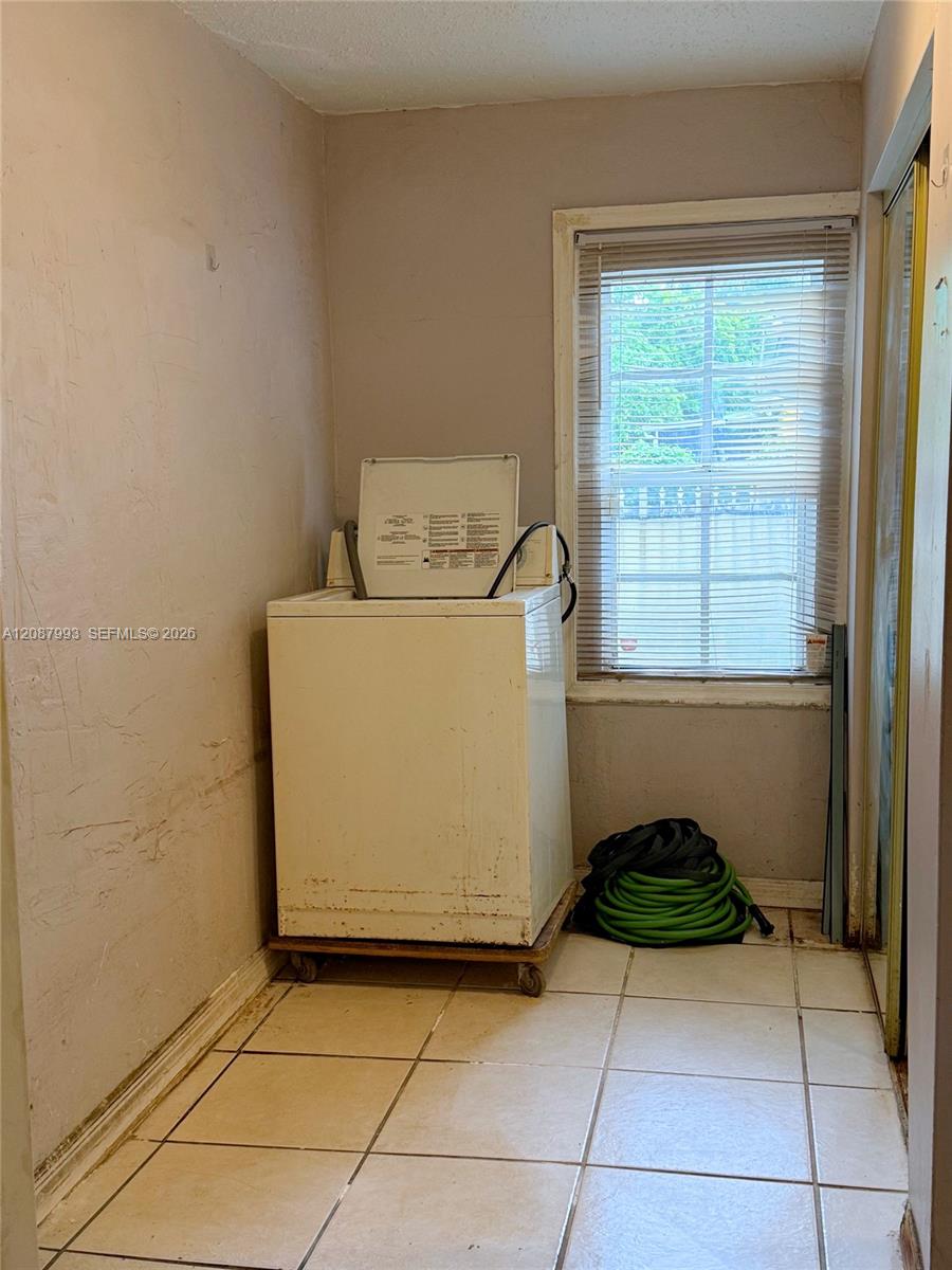 2118 NW 83rd Street