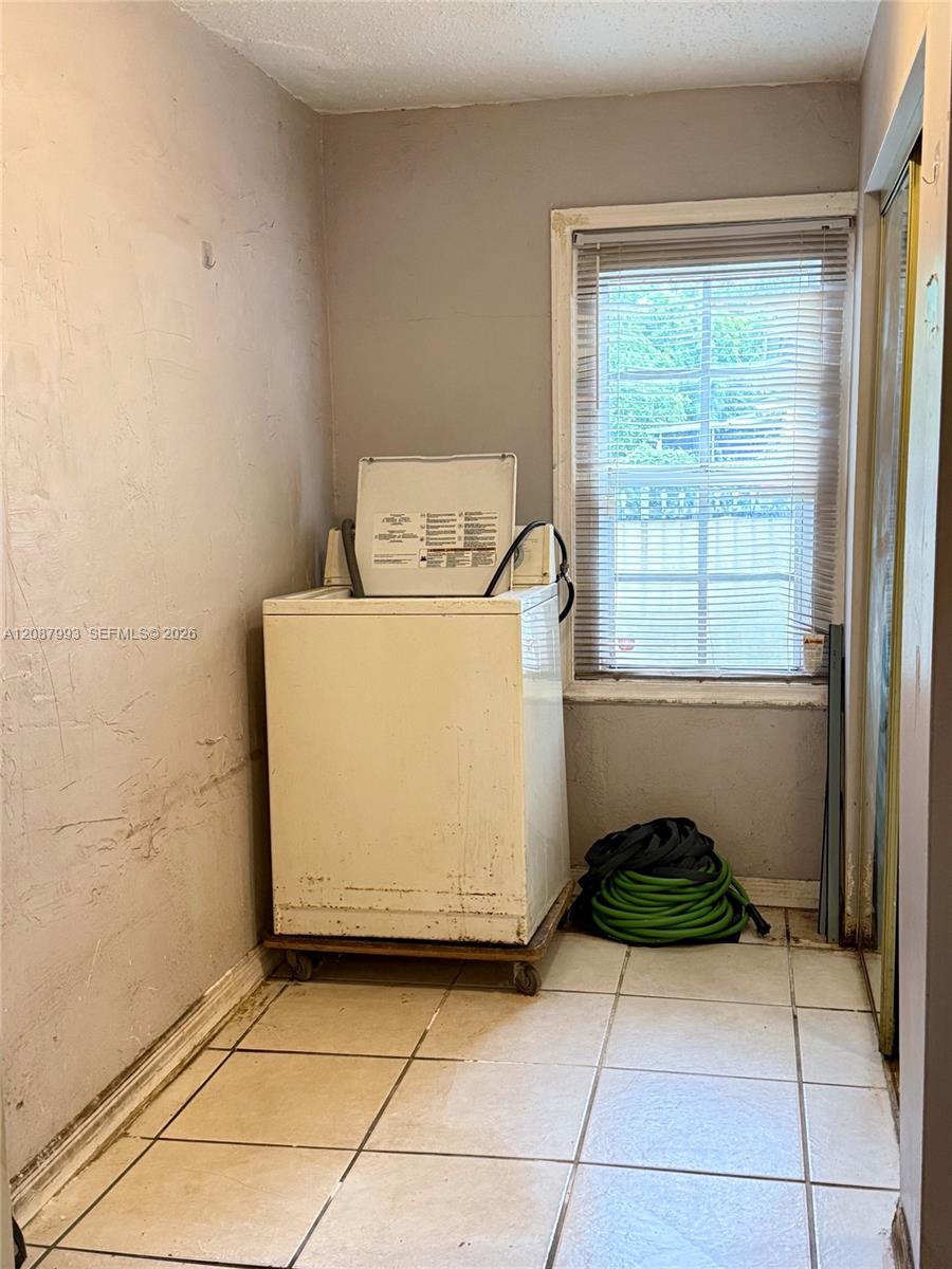 2118 NW 83rd Street