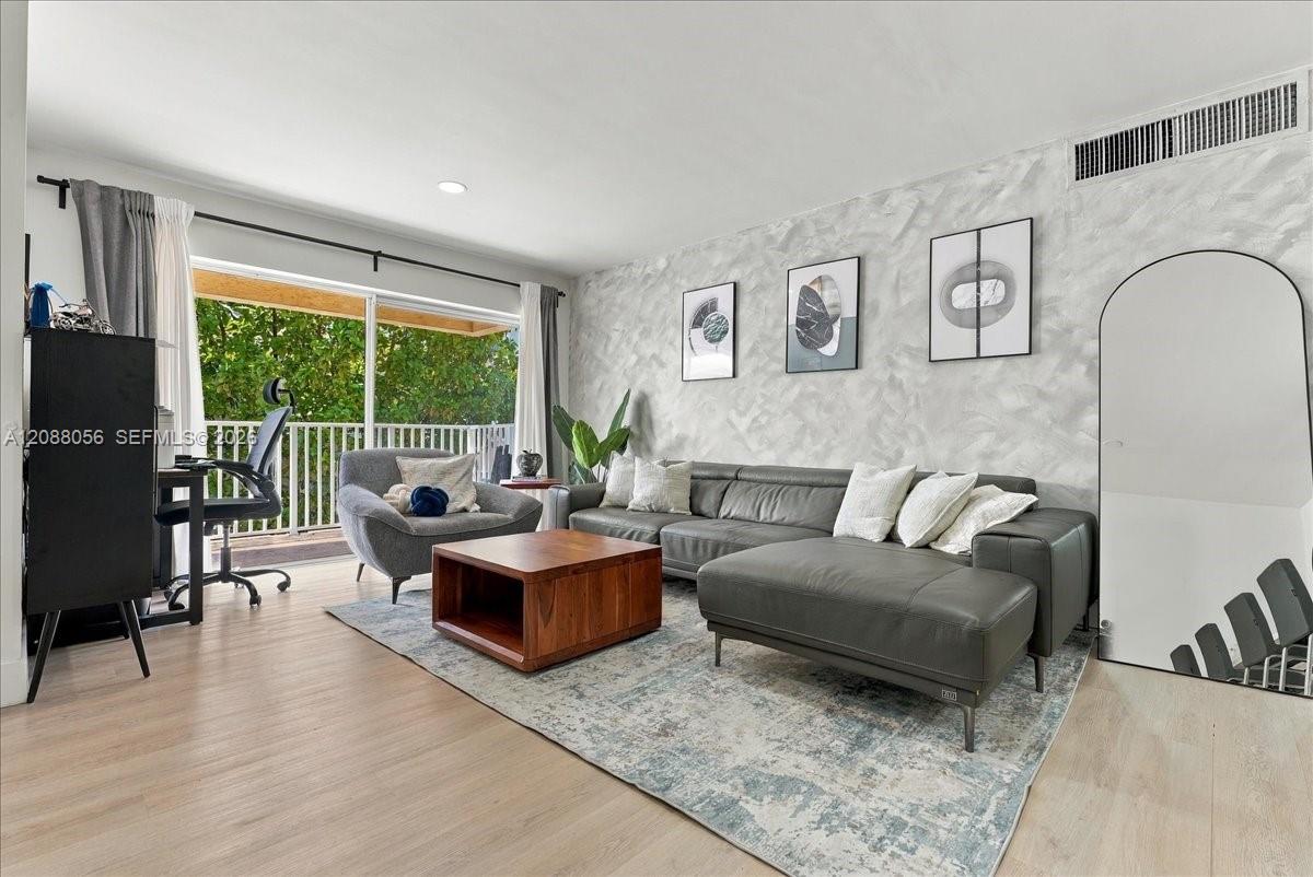 4310 NW 79th Avenue