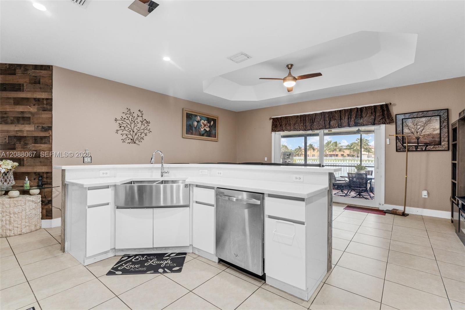 3985 NE 15th Street