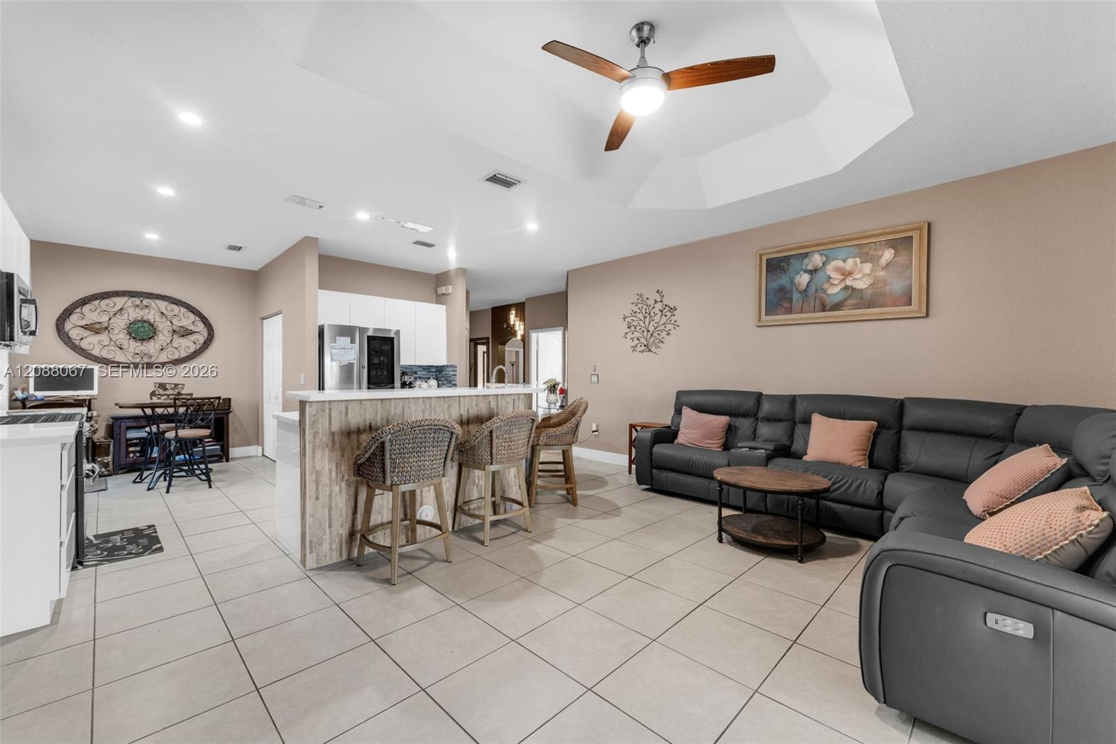 3985 NE 15th Street