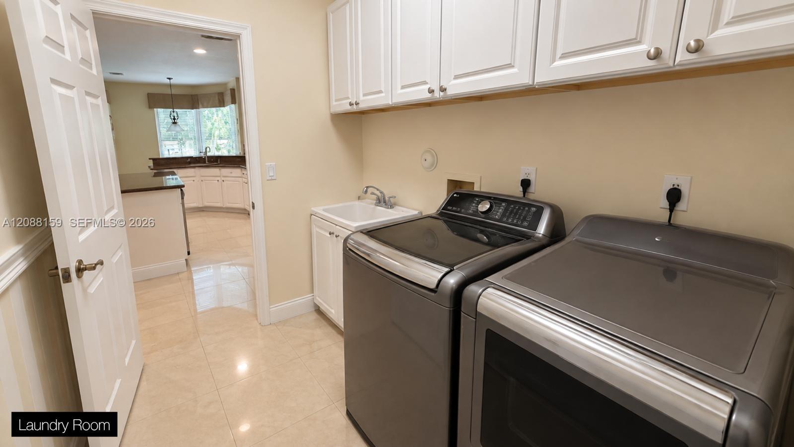 7104 Brunswick Circle gallery image #14