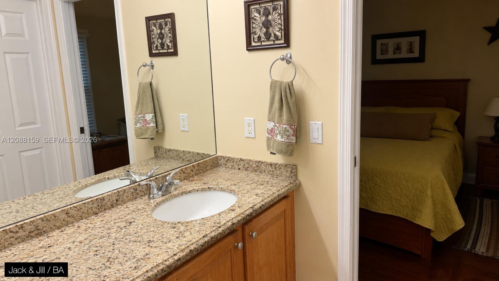 7104 Brunswick Circle gallery image #27