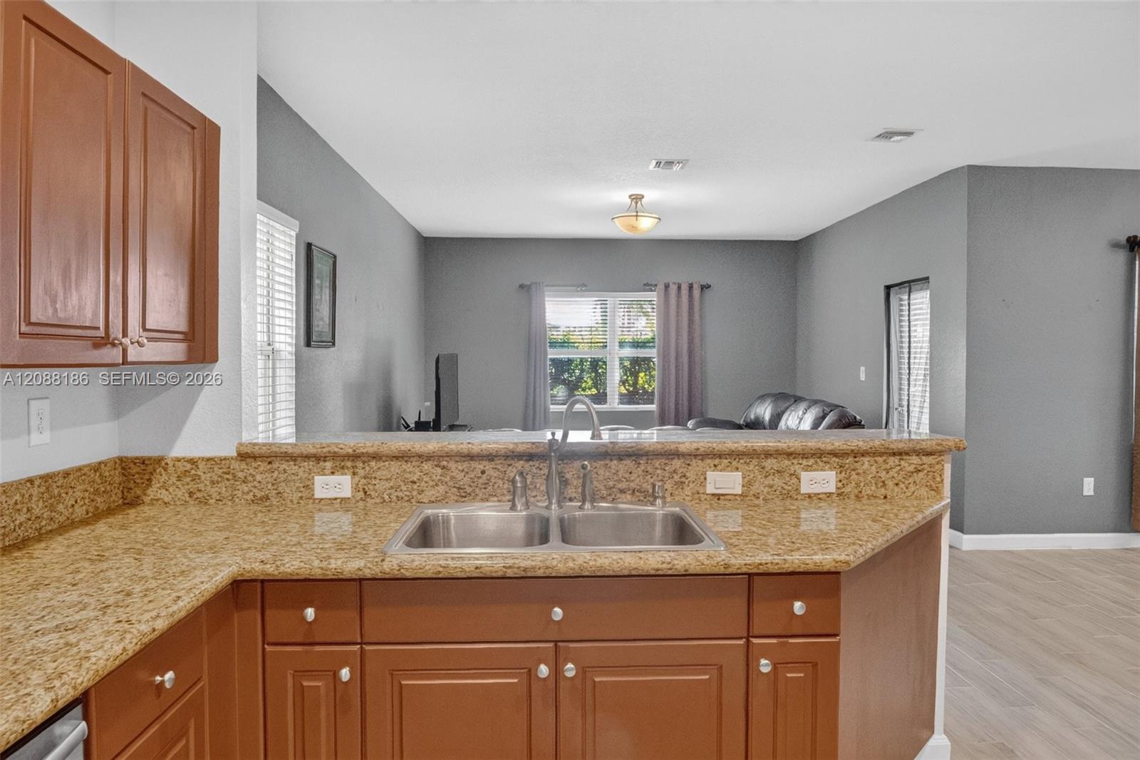 159 NE 36th Terrace