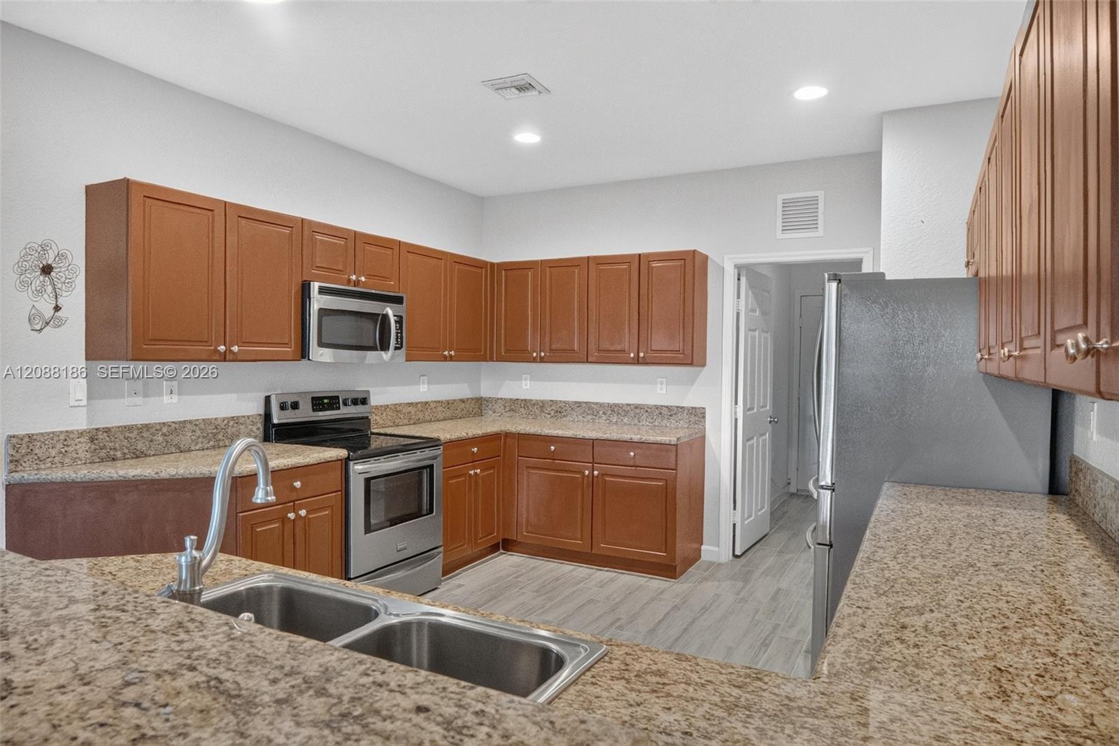 159 NE 36th Terrace