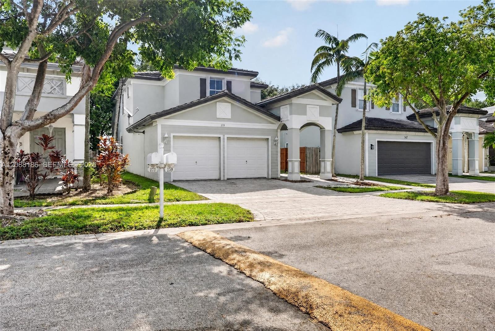159 NE 36th Terrace