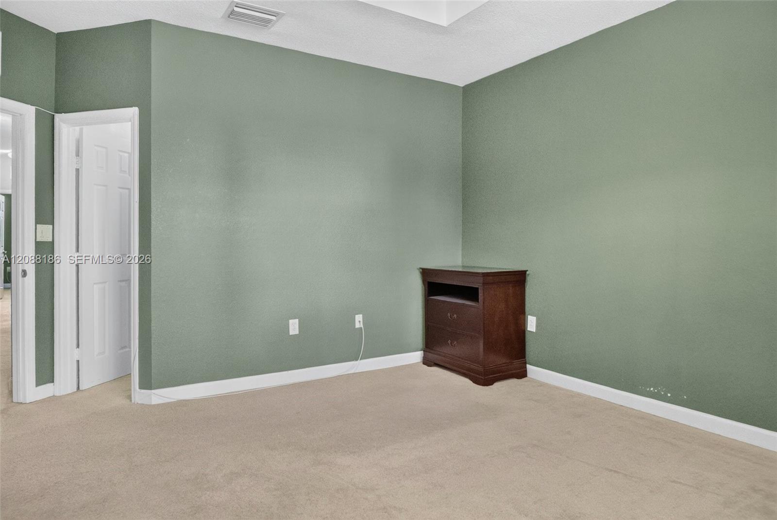 159 NE 36th Terrace