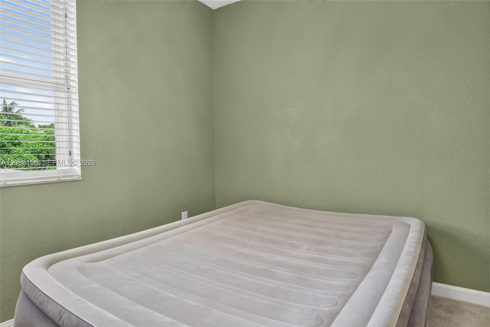 159 NE 36th Terrace