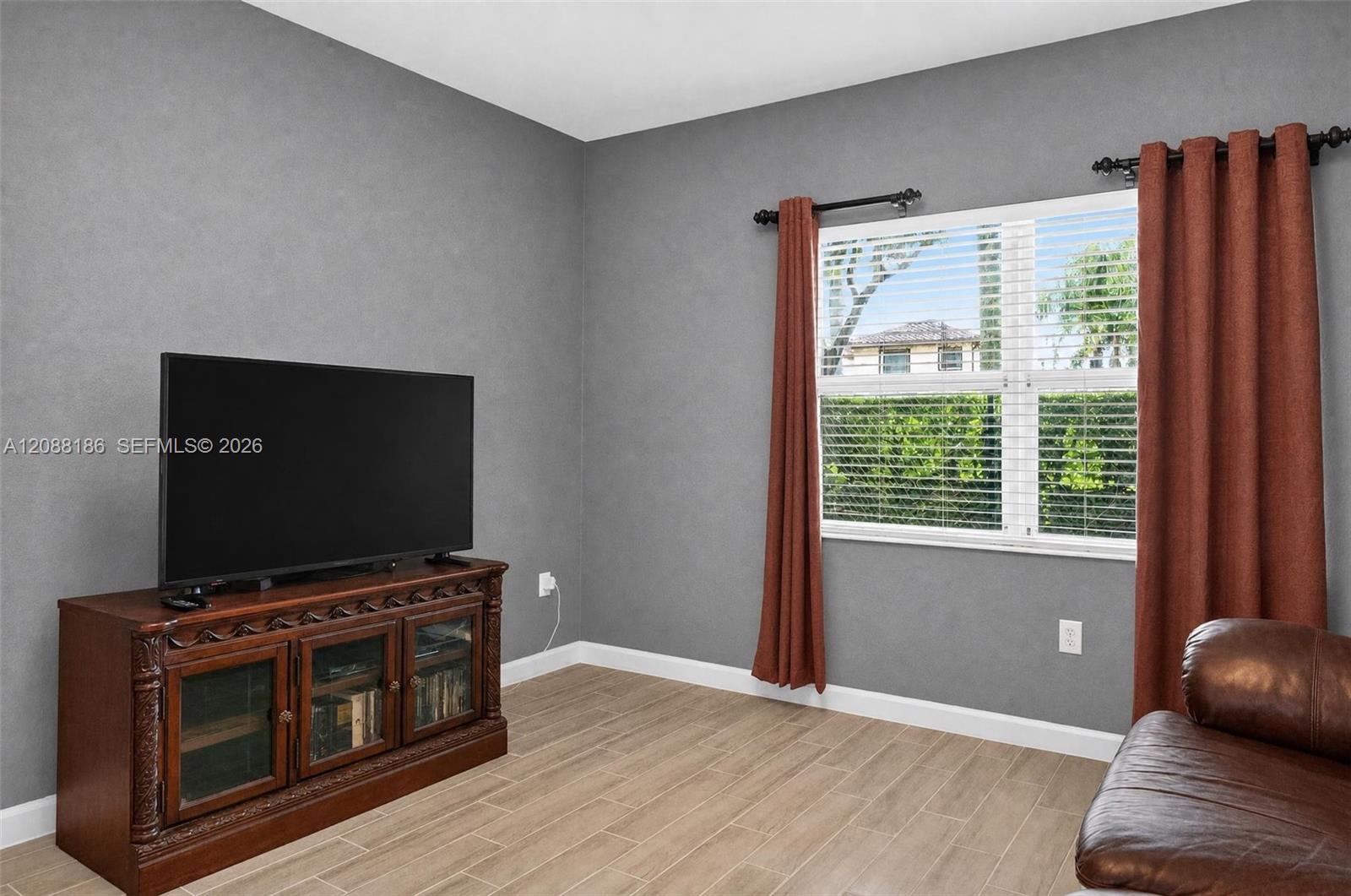 159 NE 36th Terrace