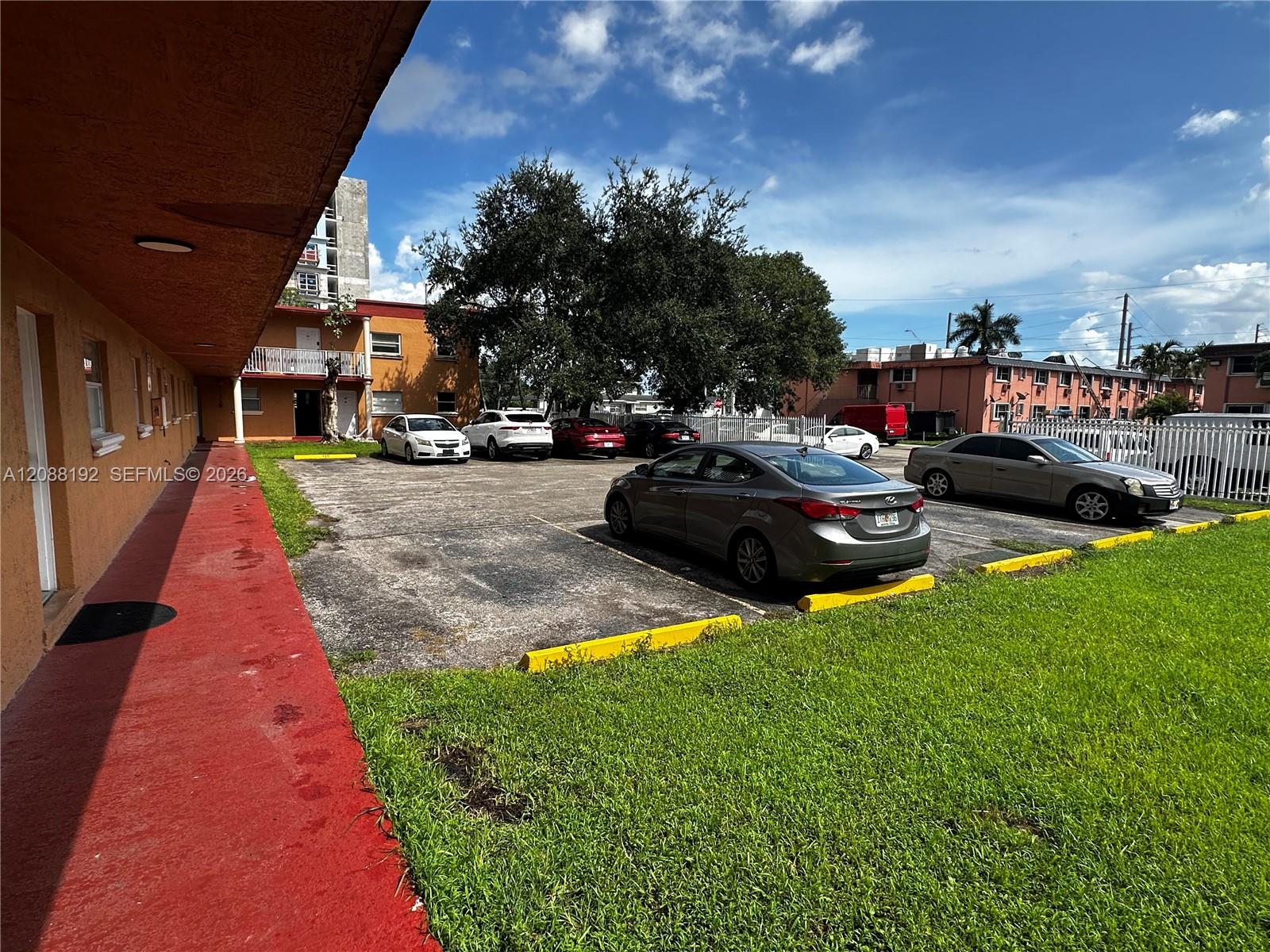 1245 W 24th Street