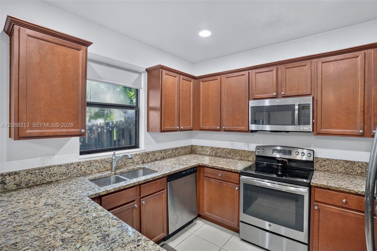 11249 NW 88th Terrace