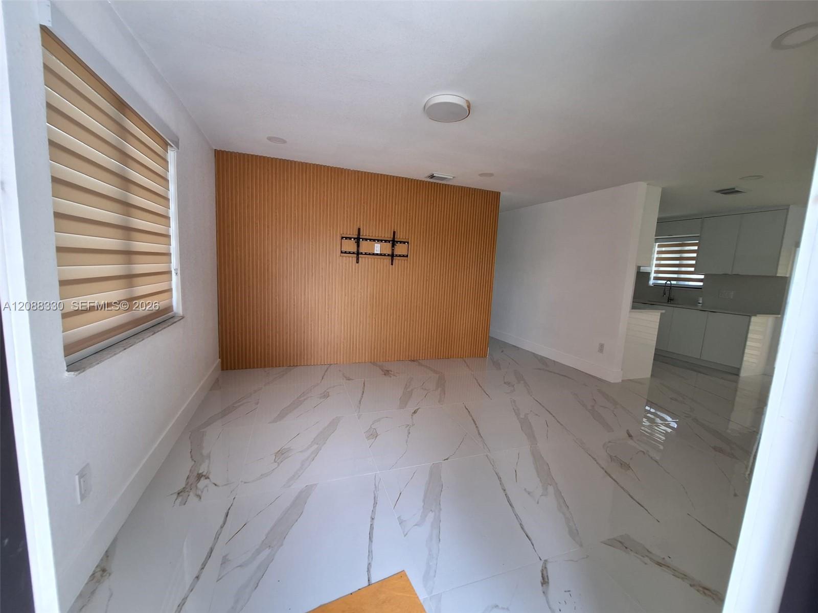 432 NW 15th Street