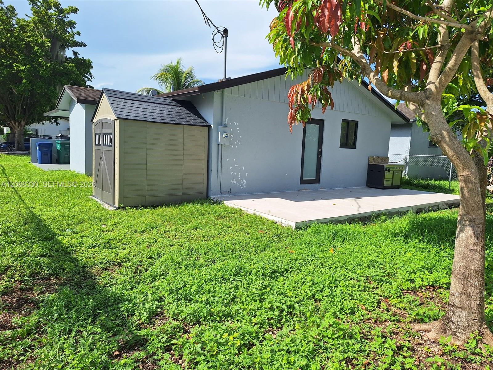 432 NW 15th Street