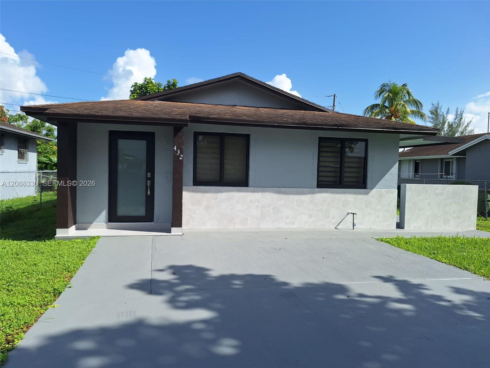 432 NW 15th Street