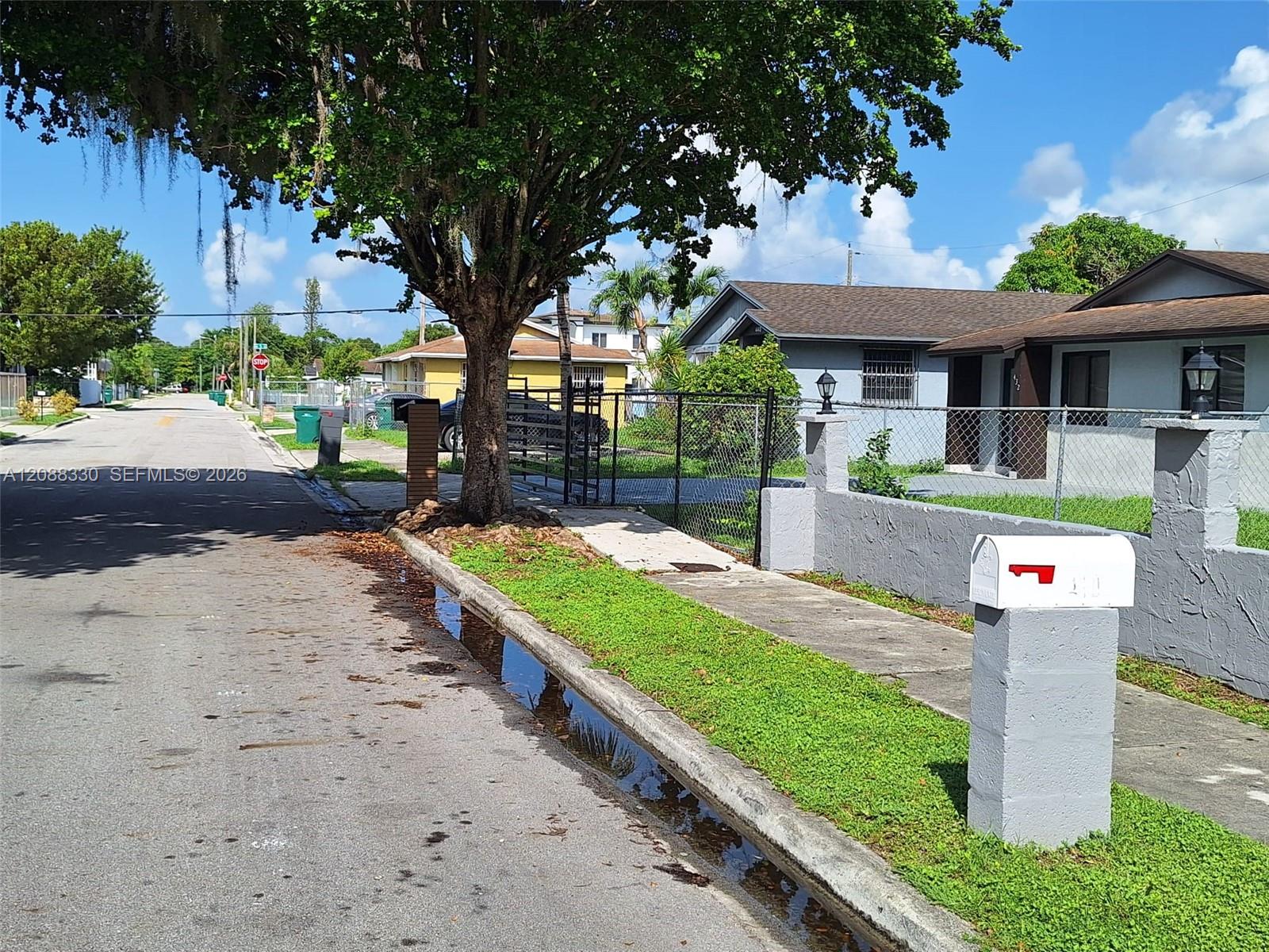 432 NW 15th Street