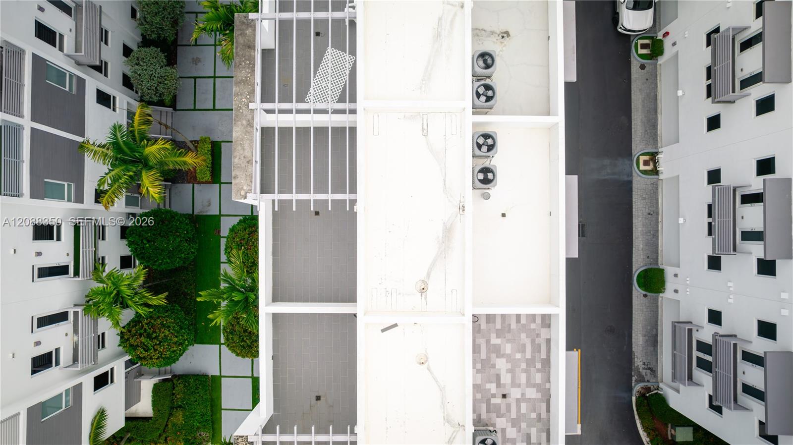 9165 NW 33rd Street