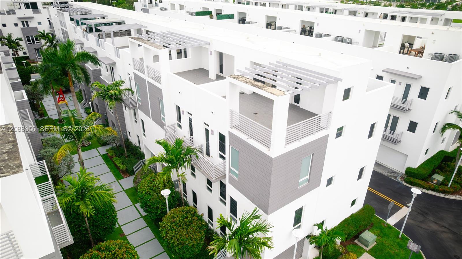 9165 NW 33rd Street