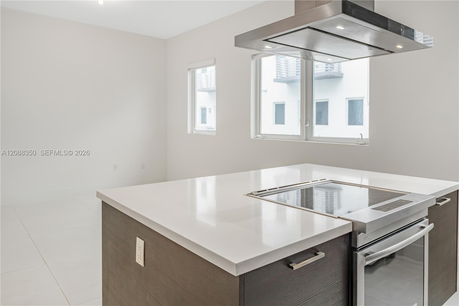 9165 NW 33rd Street
