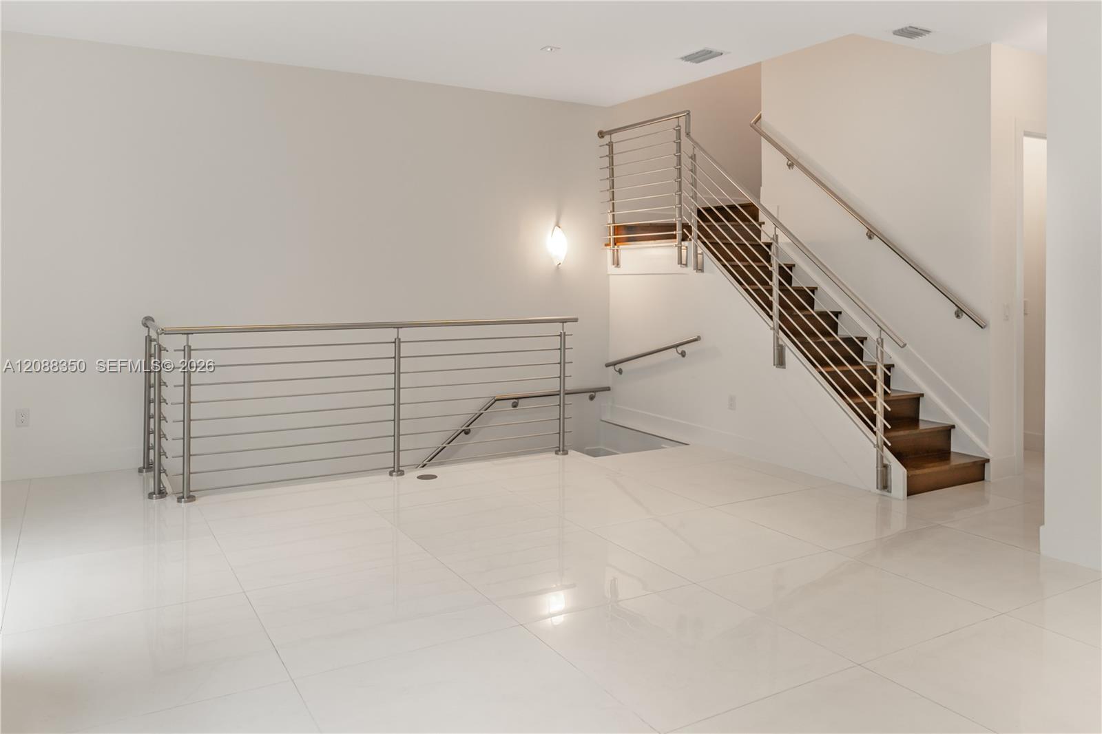 9165 NW 33rd Street