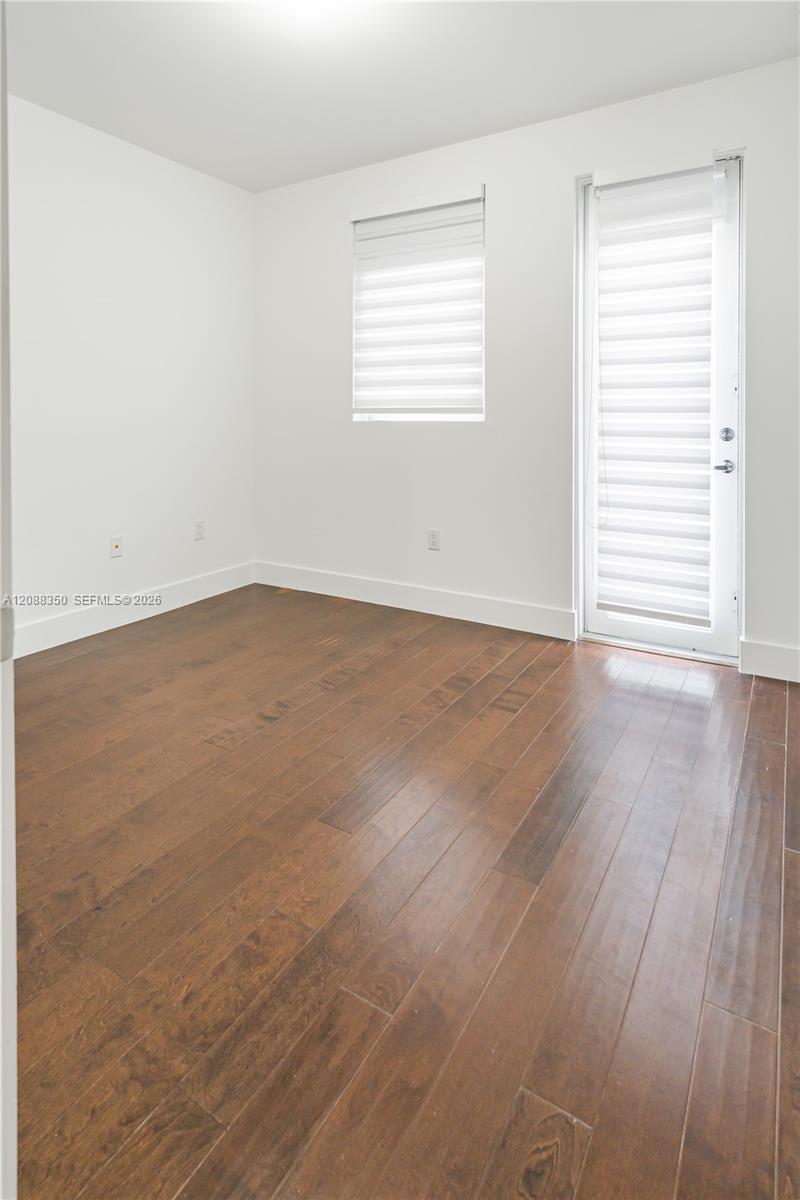 9165 NW 33rd Street