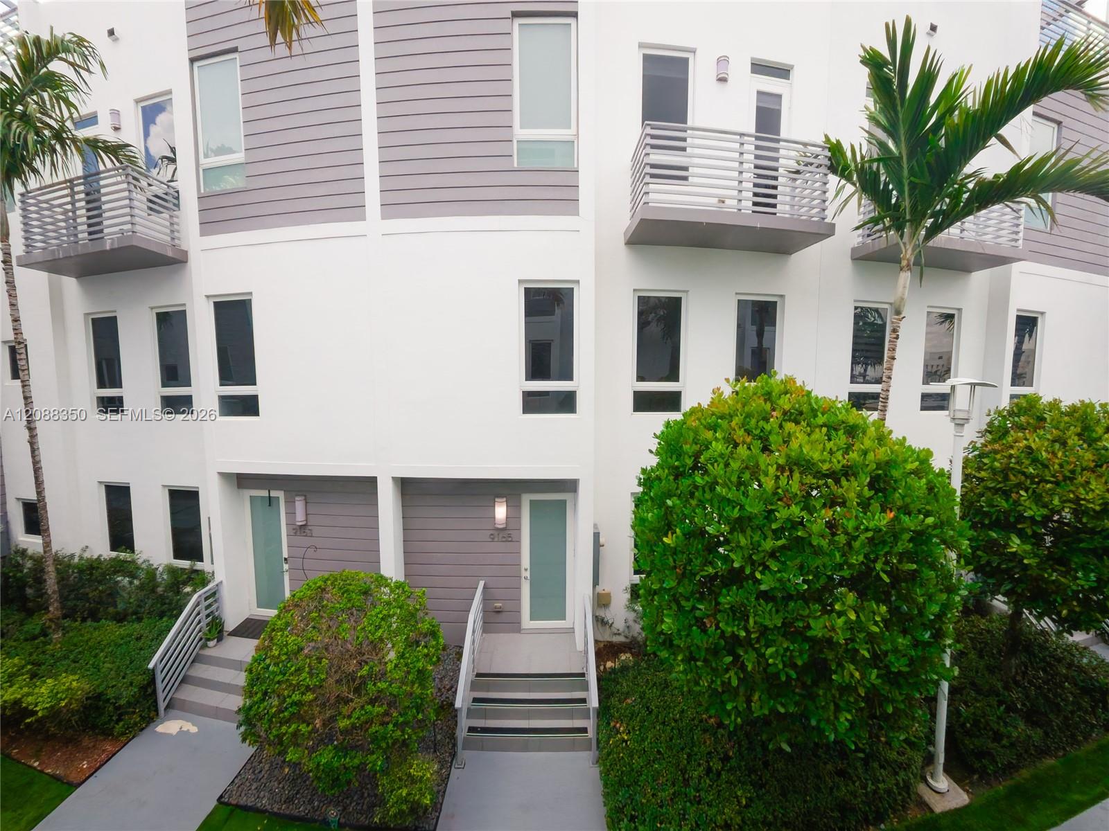 9165 NW 33rd Street